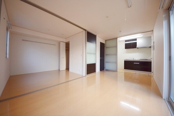 フォレストコート大宮の物件内観写真